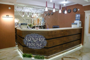 Гостиница Luxury House  Шымкент